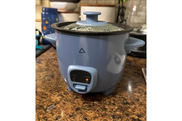 Rice being Cooked in Ambiano 2-Cup Rice Cooker