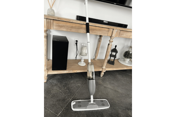 Easy Home Spray Mop Ready to Use by Filling the Preferred Cleaner