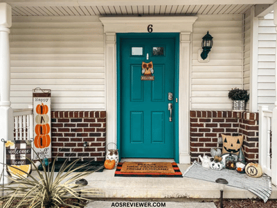 Mix of Fall & Halloween Front Door Decor