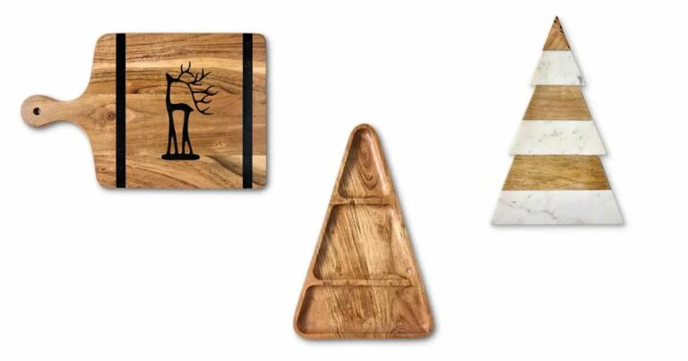 ALDI’s Crofton Holiday Wood Board Is Back, and This Reindeer Acacia Paddle Board Is Already a Fan Favorite!