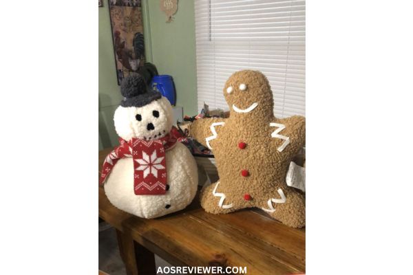 Gingerbread and Snowman Pillow